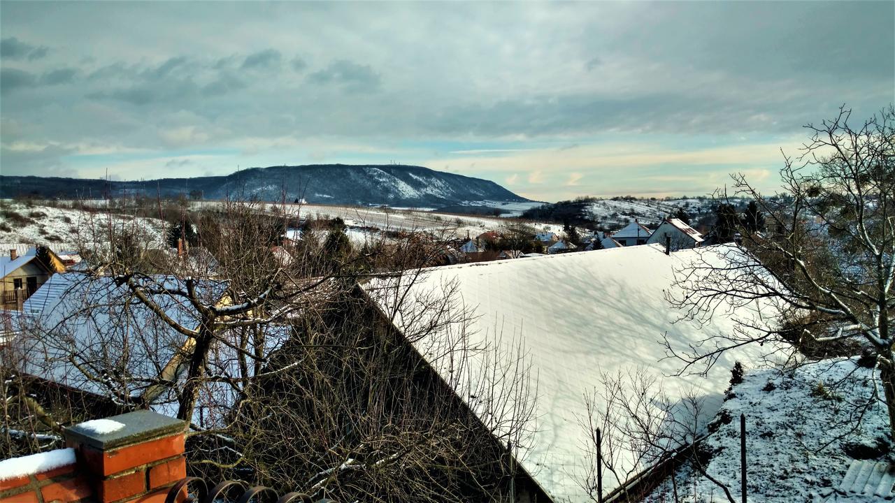 Panorama Apartman Mór Extérieur photo